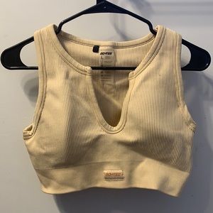 Bo + Tee cropped sports bra top
